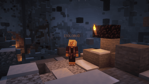 New player on the 6b6t Minecraft anarchy server trying to escape the challenging spawn area at night
